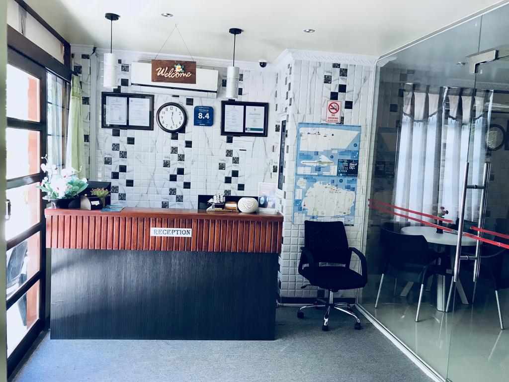 Coral Queen Inn هولهومالي المظهر الخارجي الصورة